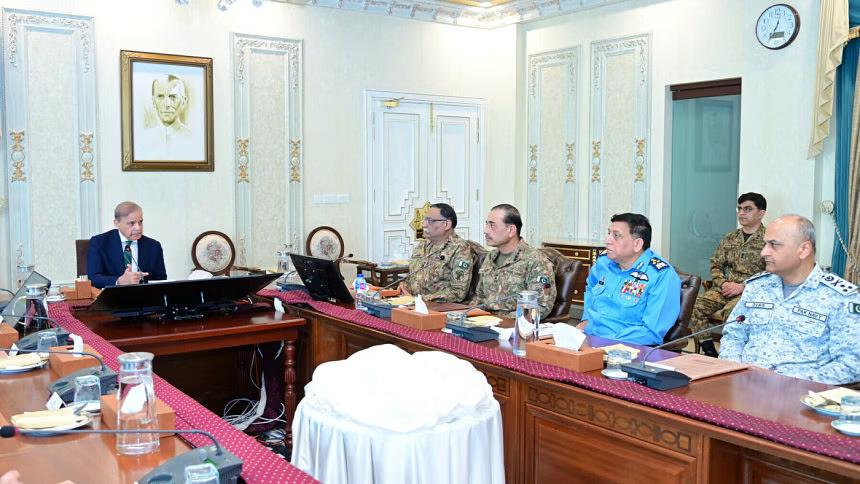 আকাশসীমা বন্ধসহ ভারতের বিরুদ্ধে পাল্টা পদক্ষেপ পাকিস্তানের