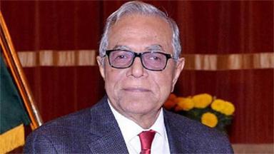 সাবেক রাষ্ট্রপতি আবদুল হামিদের দেশত্যাগ: তদন্তে ৩ উপদেষ্টার সমন্বয়ে কমিটি