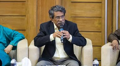 সাংবিধানিকভাবে সমতার মর্যাদায় নারীকে অধিষ্ঠিত করতে ব্যবস্থা নিতে হবে: আলী রীয়াজ