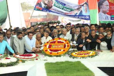 জিয়াউর রহমানের জন্মবার্ষিকীতে বিএনপির শ্রদ্ধা