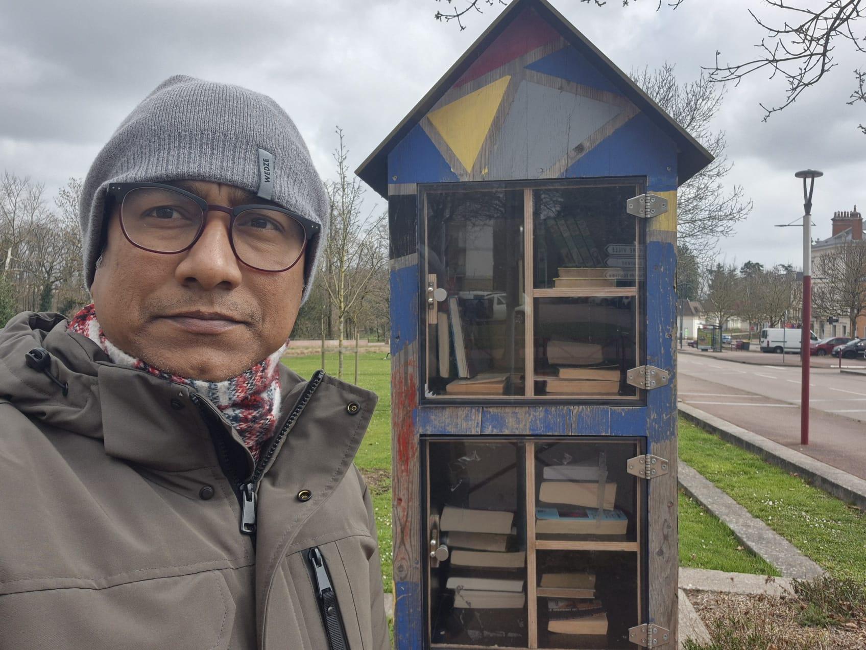 ফ্রান্সের পথে পথে: বইয়ের আলো, স্বপ্নের ডাক