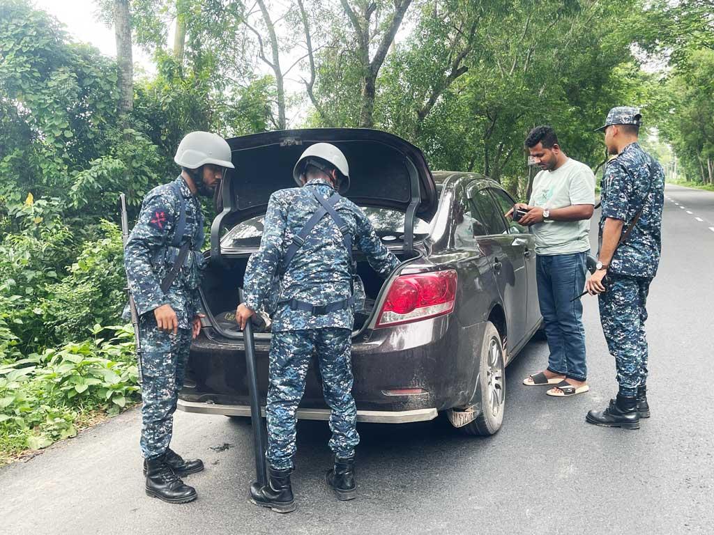 গোপালগঞ্জে কারফিউ ও ১৪৪ ধারা প্রত্যাহার