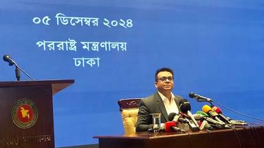 আমিরাতে সাধারণ ক্ষমা পেয়েছেন ৫০ হাজার অবৈধ বাংলাদেশি: পররাষ্ট্র মন্ত্রণালয়