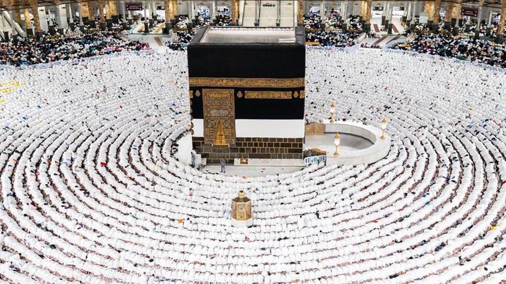 হজের আনুষ্ঠানিকতা শুরু: হজযাত্রীদের মিনায় অবস্থান আজ