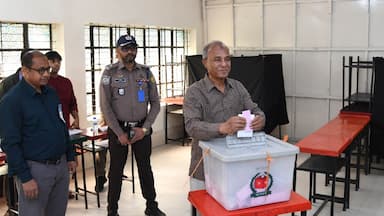 কিছু বিচ্ছিন্ন ঘটনা ছাড়া নির্বাচন সুষ্ঠু হচ্ছে : স্বরাষ্ট্র উপদেষ্টা