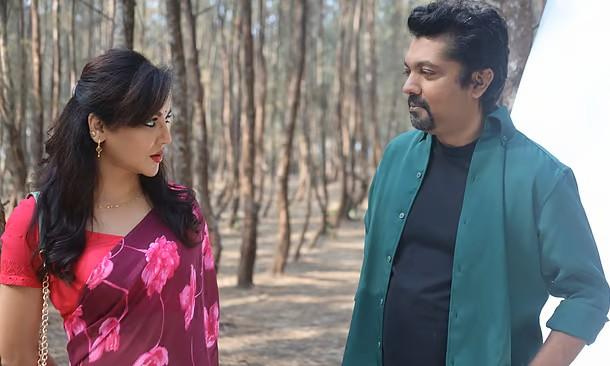 টাকার রহস্য নিয়ে মুক্তি পেয়েছে ‘জিম্মি’