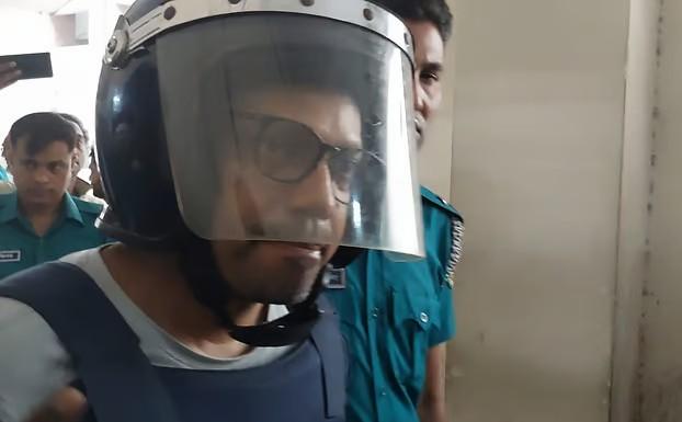 ৫ আগস্ট সংসদের বিশেষ কক্ষে স্পিকারসহ ১২ জন অবস্থান করতে বাধ্য হই: আদালতে পলক