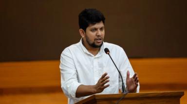 অস্ট্রেলিয়ায় ব্যাংকে আর্থিক লেনদেনের অভিযোগ সম্পর্কে মাহফুজ ও তাঁর ভাই যা বললেন