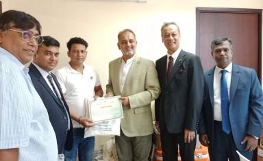 মরিশাসে তারুণ্যের উৎসবে স্বেচ্ছায় রক্তদান কর্মসূচি