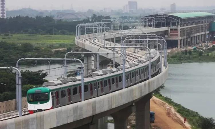 মেট্রোরেল যাত্রীদের প্রতি মাস্ক পরার আহ্বান