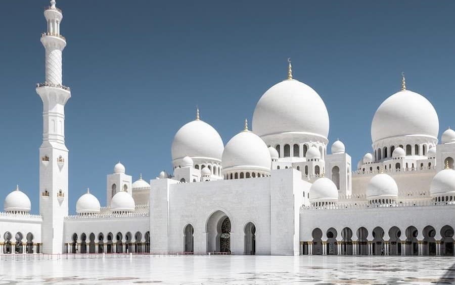 আরব আমিরাতে জানুয়ারি থেকে জুমার নামাজের সময়সূচির পরিবর্তন