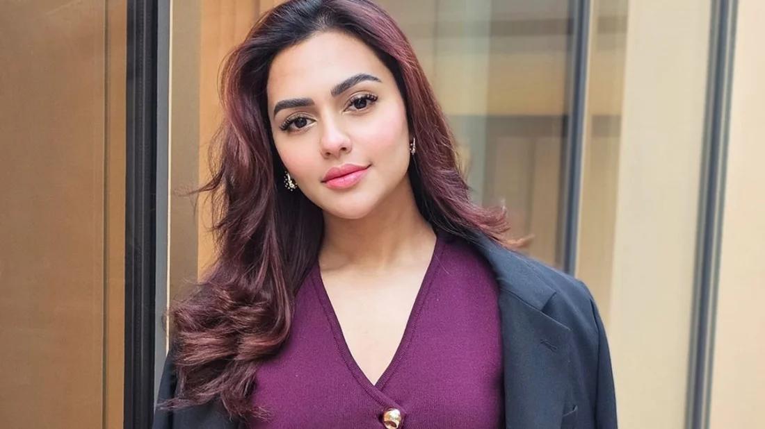 মানসিক অবসাদে ভুগছেন অভিনেত্রী নুসরাত ফারিয়া