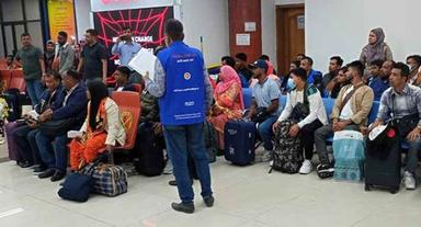 লেবানন থেকে ৩০ প্রবাসী সোমবার দেশে ফিরবেন