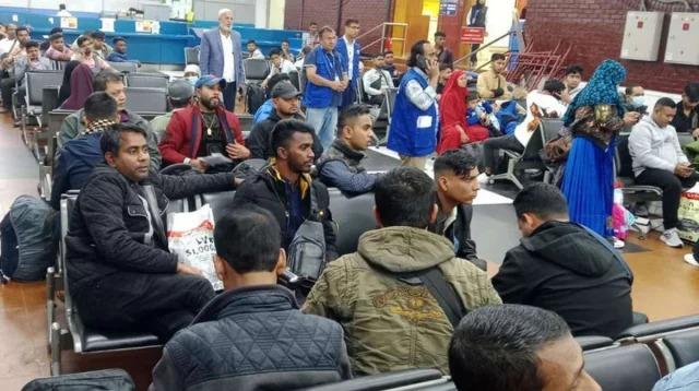লেবানন থেকে ফিরেছেন আরও ৮২ বাংলাদেশি