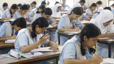 এসএসসি পরীক্ষা শুরু, এবার মোট পরীক্ষার্থী ১৯ লাখ