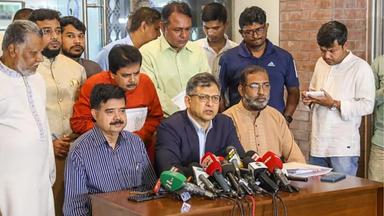 সংরক্ষিত নারী আসন ৫০ থেকে ১০০ করার পক্ষে বিএনপি