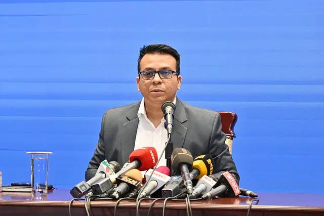 প্রথম ধাপে মালয়েশিয়া যাবেন প্রায় ৮ হাজার কর্মী: পররাষ্ট্র মন্ত্রণালয়