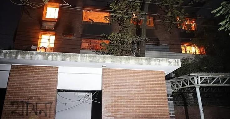 শেখ হাসিনার বাসভবন সুধা সদনে আগুন