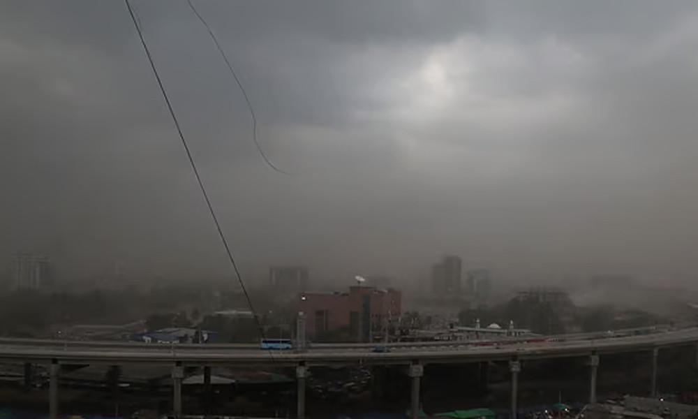 ঢাকায় ৬৬ কিলোমিটার বেগে কালবৈশাখী