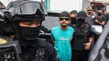 মালয়েশিয়ার আদালতে ২ বাংলাদেশির বিরুদ্ধে সন্ত্রাসী কর্মকাণ্ডের অভিযোগ