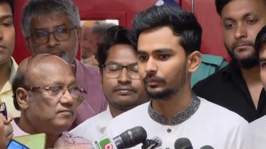 নীলা মার্কেটে হাঁসের মাংস খেতে যাই, বন্ধ থাকলে ওয়েস্টিনে যাই: উপদেষ্টা আসিফ মাহমুদ