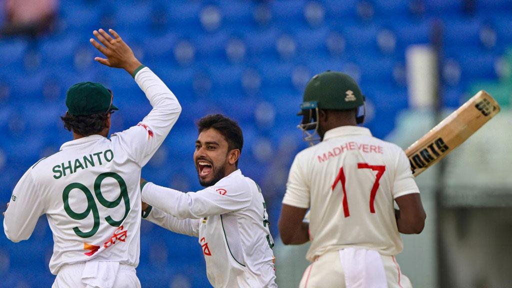 চট্টগ্রাম টে‌স্ট: তিন দিনেই জিম্বাবুয়েকে হারাল বাংলাদেশ