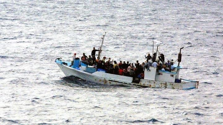 ইতালির উপকূলে নৌকা ডুবে নিহত ৬ অভিবাসনপ্রত্যাশী, নিখোঁজ ৪০