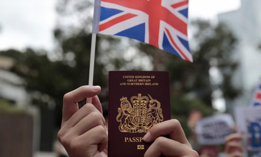 কঠোর হচ্ছে যুক্তরাজ্যের অভিবাসন নীতি, স্থায়ী বসবাসের আবেদনে অপেক্ষা ১০ বছর