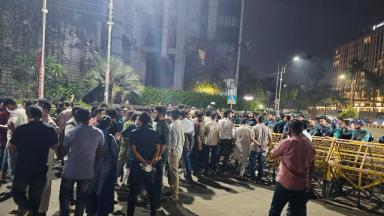 ৪৬ বিসিএসের লিখিত পরীক্ষা পেছানোর দাবিতে যমুনা অভিমুখে পদযাত্রা