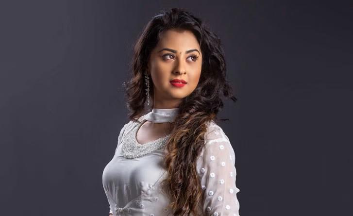 প্রথমবারের মতো মিউজিক ভিডিওতে বুবলী