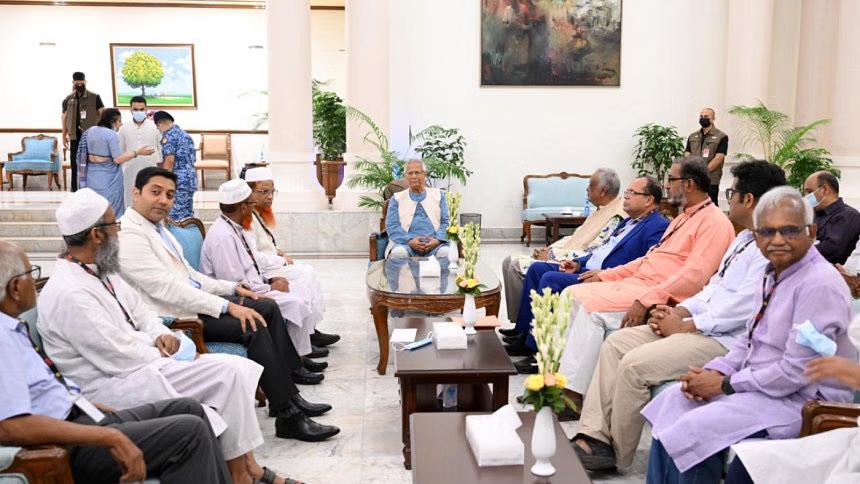 যখনই নির্বাচনের প্রস্তুতি নিয়ে অগ্রসর হচ্ছি, তখনই নানা ষড়যন্ত্র সামনে আসছে: প্রধান উপদেষ্টা