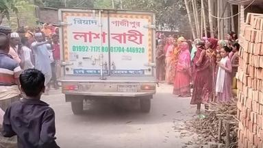 মালয়েশিয়ায় সড়ক দুর্ঘটনায় নিহত দুই প্রবাসীর নিজ গ্রামে দাফন