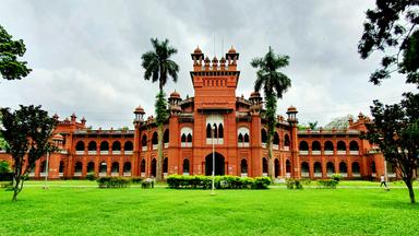 ঢাবিতে শিক্ষাবৃত্তির আবেদন আহ্বান, লাগবে যে যোগ্যতা