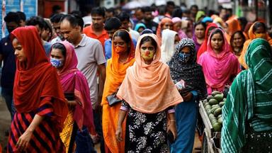 ২০২৫ সালে বাংলাদেশে আরও ৩০ লাখ মানুষ ‘অতি গরিব’ হবে: বিশ্বব্যাংকের শঙ্কা