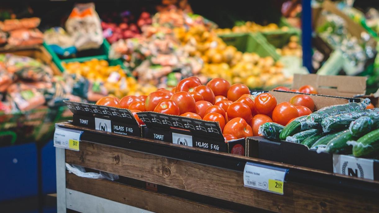 বিশ্বের বিভিন্ন দেশে কমল খাদ্যপণ্যের দাম