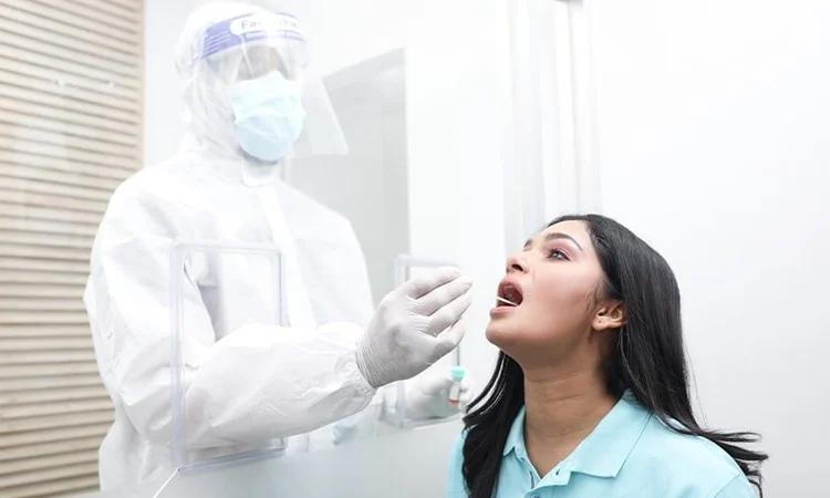 বাংলাদেশে আরও ১৩ জনের শরীরে করোনাভাইরাস পাওয়া গেছে