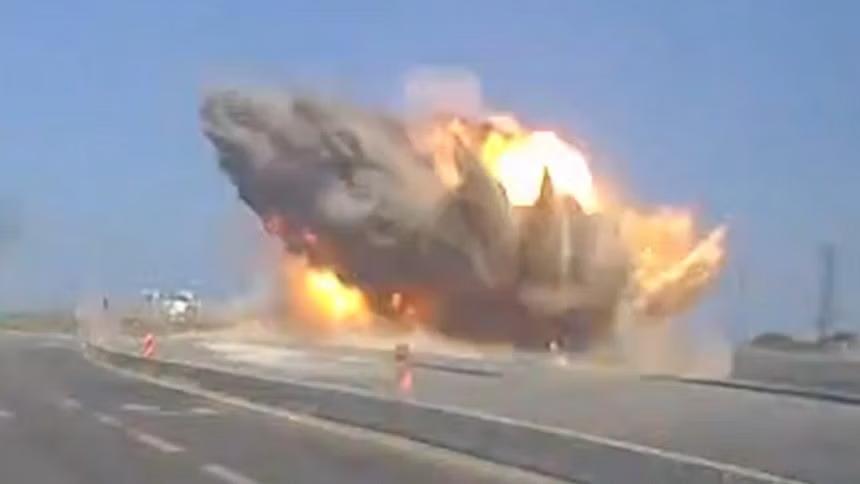 ইসরায়েলে একাধিক ‘খাইবার’ ক্ষেপণাস্ত্র ছুড়েছে ইরান