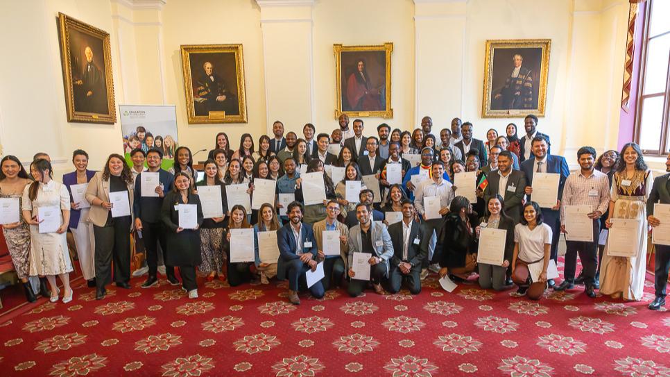 আয়ারল্যান্ডে সরকারি খরচে স্কলারশিপ, থাকছে যে সুবিধা