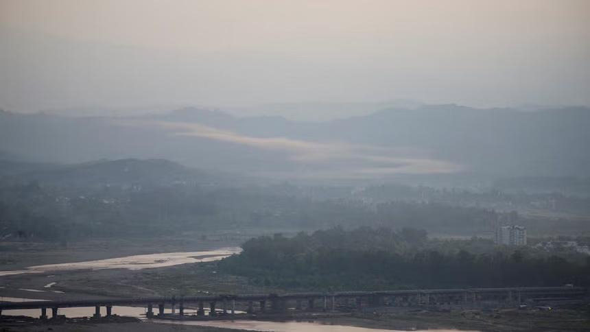 ভারতে পাল্টা হামলা শুরুর ঘোষণা পাকিস্তানের