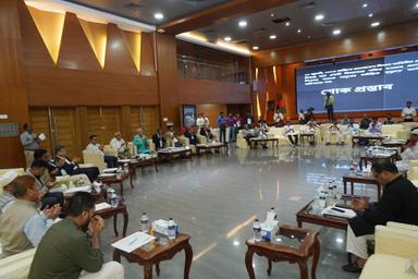 জাতীয় ঐকমত্য কমিশনের সিদ্ধান্ত: প্রধানমন্ত্রী দলীয় প্রধান থাকতে পারবেন না