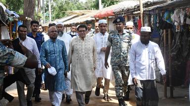 যুদ্ধবিধ্বস্ত রাখাইনে এখনই রোহিঙ্গা প্রত্যাবাসন সম্ভব নয়: নিরাপত্তা উপদেষ্টা