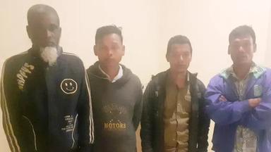 বান্দরবানের লামায় ত্রিপুরা সম্প্রদায়ের বসতঘরে আগুনের ঘটনায় গ্রেপ্তার ৪