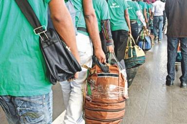 নির্দিষ্ট খাতে বিদেশি কর্মী কোটার আবেদন আবার চালু করছে মালয়েশিয়া সরকার