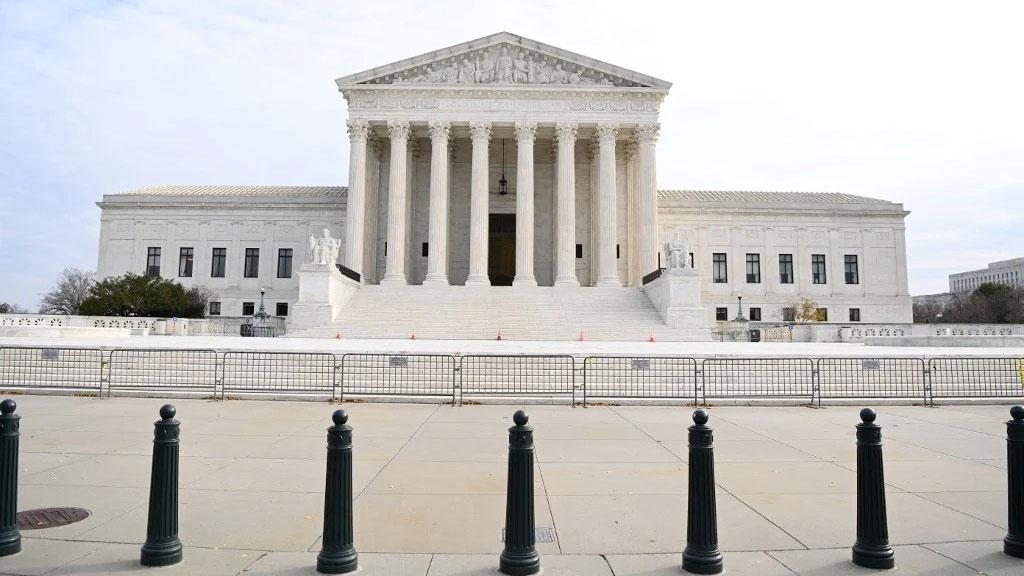 ট্রাম্পের নাগরিকত্ব অধ্যাদেশের পক্ষে যুক্তরাষ্ট্রের সুপ্রিম কোর্টের রায়