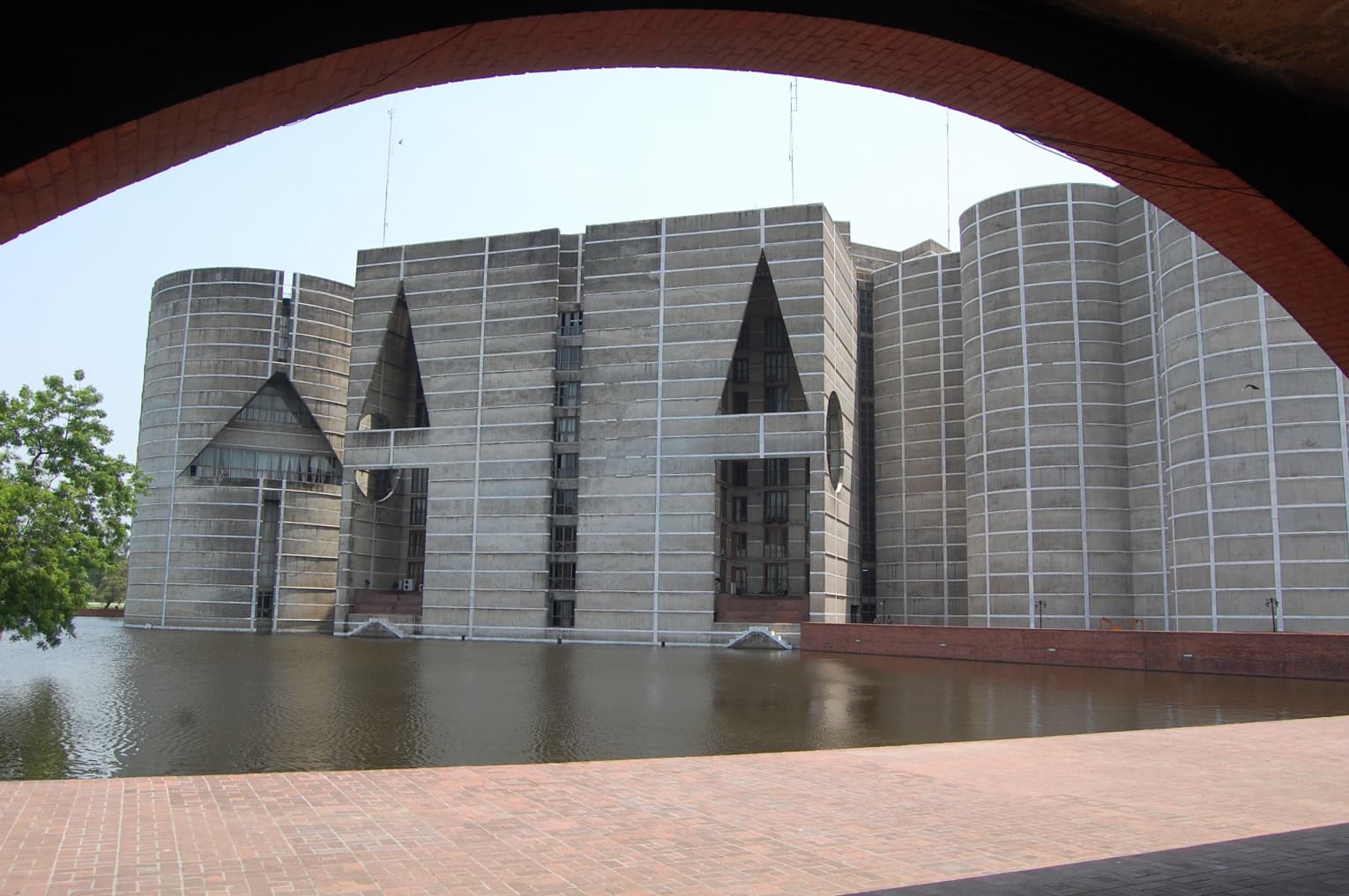 ত্রয়োদশ সংসদ নির্বাচন: ২৯৭ আসনে কোন দল কত পেল