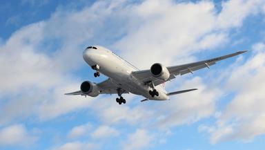 বিমানের টিকিটের ‘অস্বাভাবিক’ মূল্যবৃদ্ধির তদন্ত শুরু