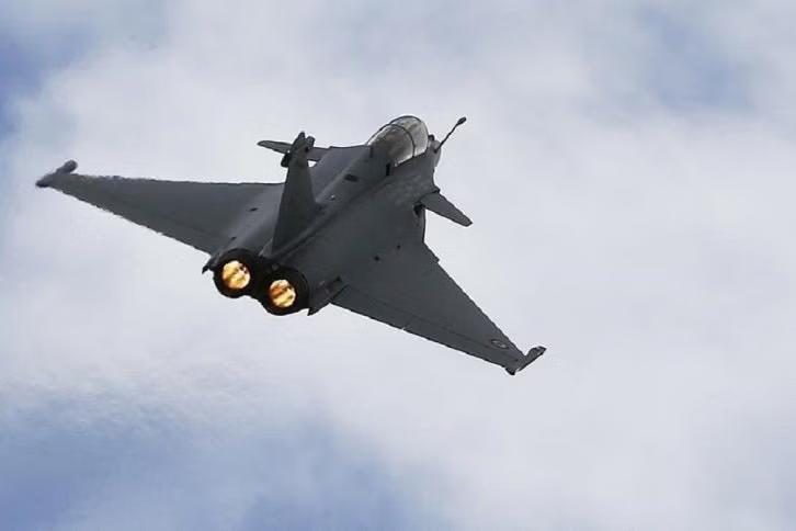 ভারতের ৫ যুদ্ধবিমান ভূপাতিত করার দাবি পাকিস্তানের