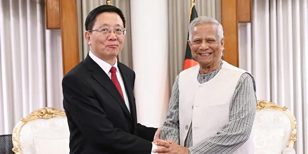 চীনের সঙ্গে সম্পর্ক গভীর করতে অঙ্গীকার পুনর্ব্যক্ত প্রধান উপদেষ্টার