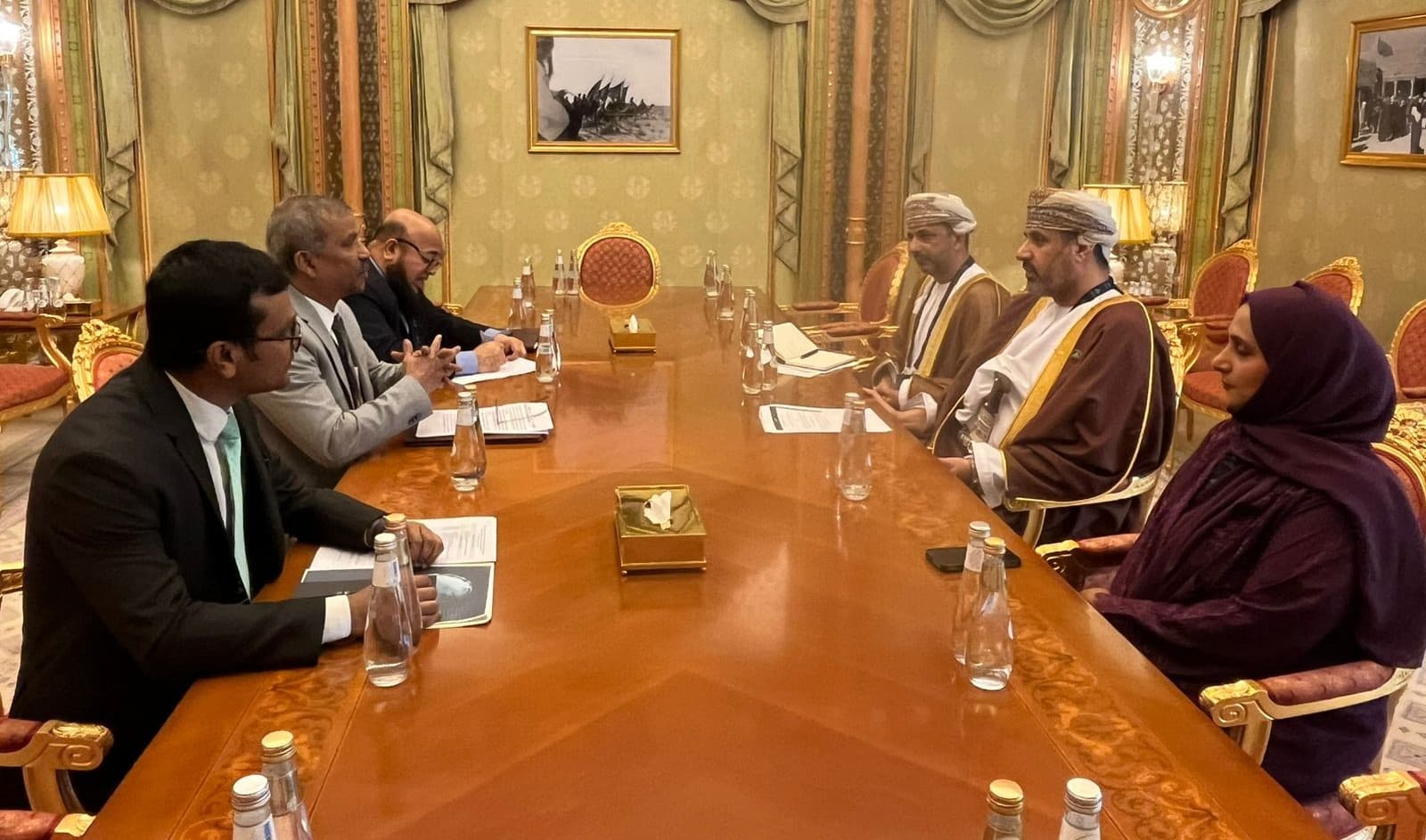 Description of Image