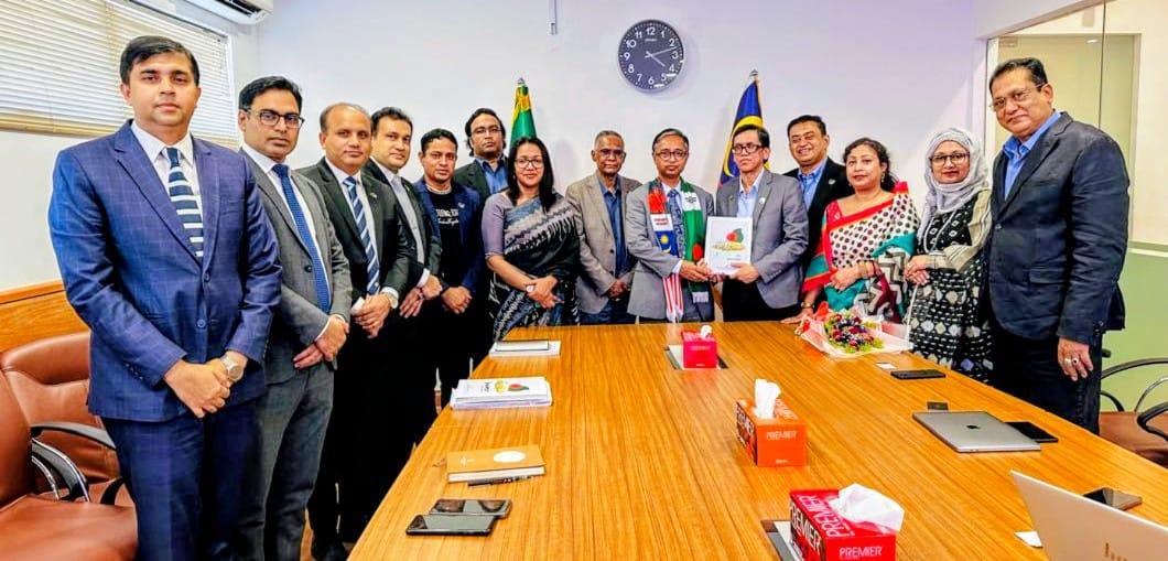 কুয়ালালামপুরে বাংলাদেশের নতুন হাইকমিশনারের সঙ্গে এমবিএফএর নেতাদের সৌজন্য সাক্ষাৎ